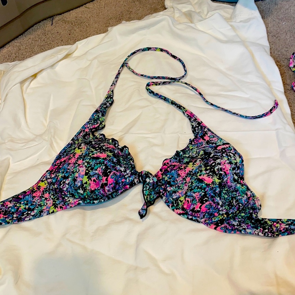 Victoria Secret Halter Top size 34C